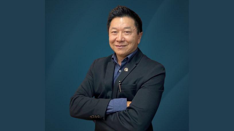 Milton Seigi Hayashi desmistifica a cirurgia plástica masculina e incentiva o cuidado com a aparência e a saúde emocional.