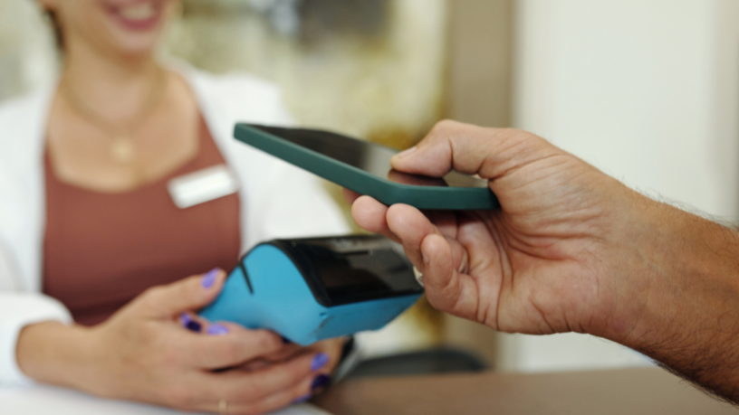 Ediney Jara de Oliveira explica como os meios de pagamento digitais estão impulsionando o comércio global e conectando mercados em tempo real.