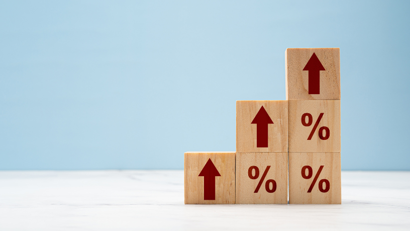 Na leitura de Danilo Regis Fernando Pinto, acompanhar o Fed é fundamental para entender movimentos globais de juros, mercados e fluxos de capital.