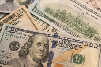 Dólar a R$ 5,28: tensão no Oriente Médio reacende alerta no mercado e pressiona economia brasileira